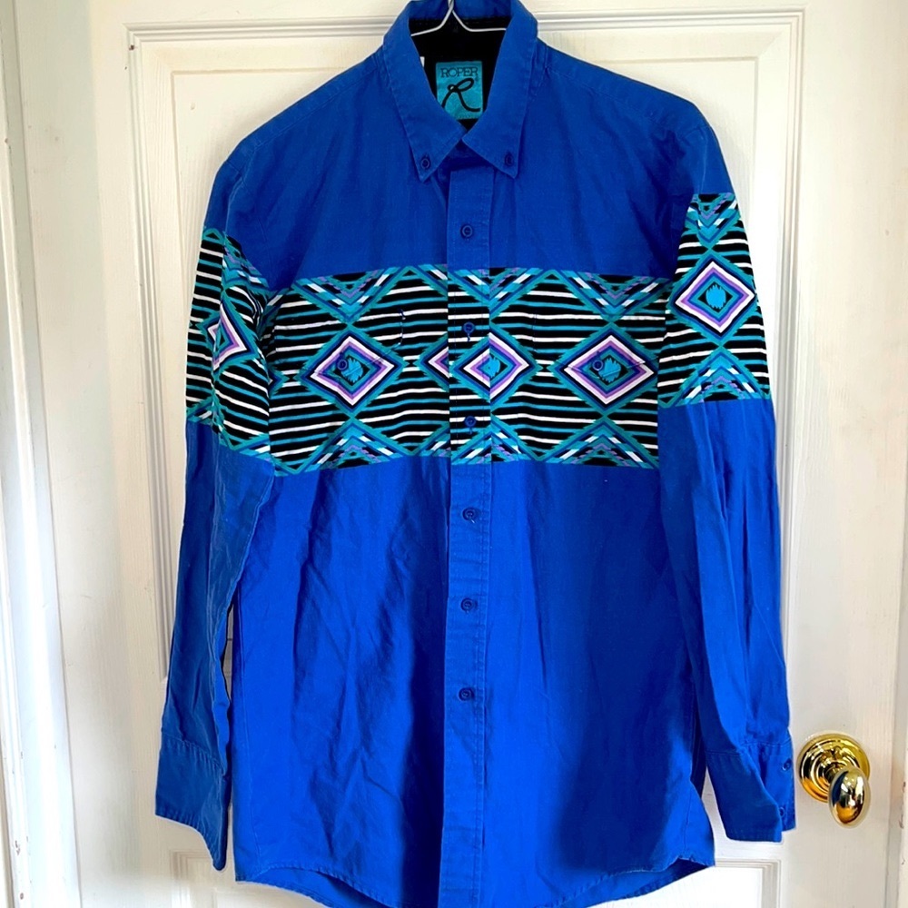 Fantastic vintage 1980’s Roper long sleeved button down wester shirt.